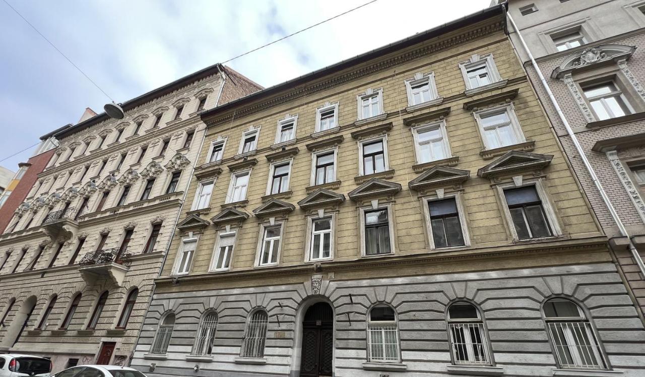 Eotvos 25 Apartment Budapest Eksteriør bilde
