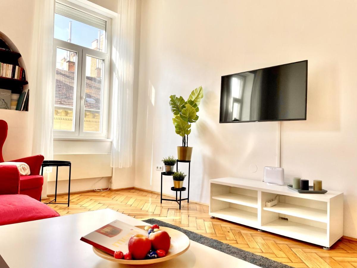 Eotvos 25 Apartment Budapest Eksteriør bilde